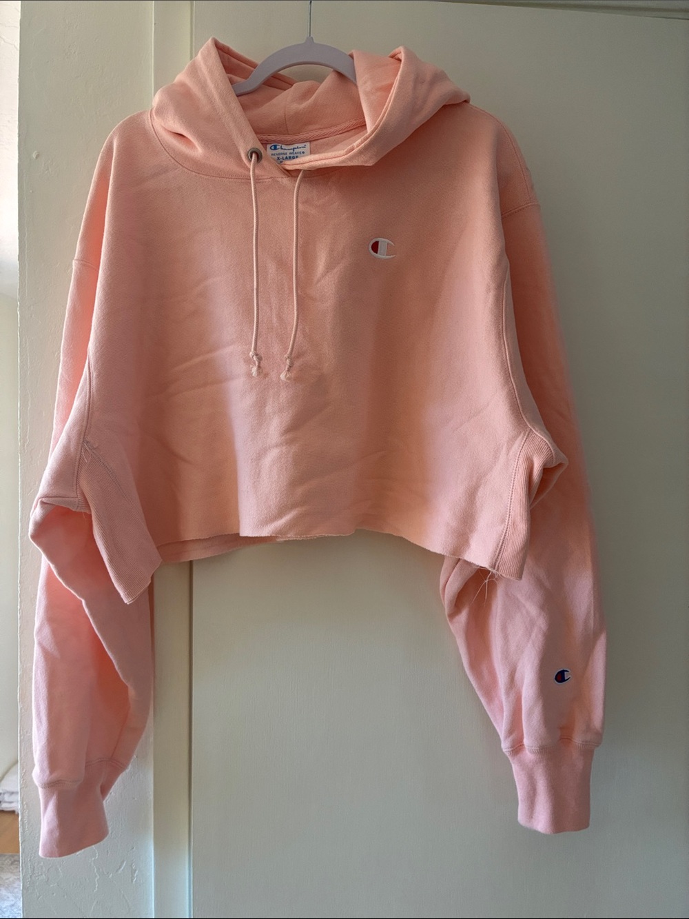 Champion Women’s Cropped V-Neck Hoodie - Peach Pink